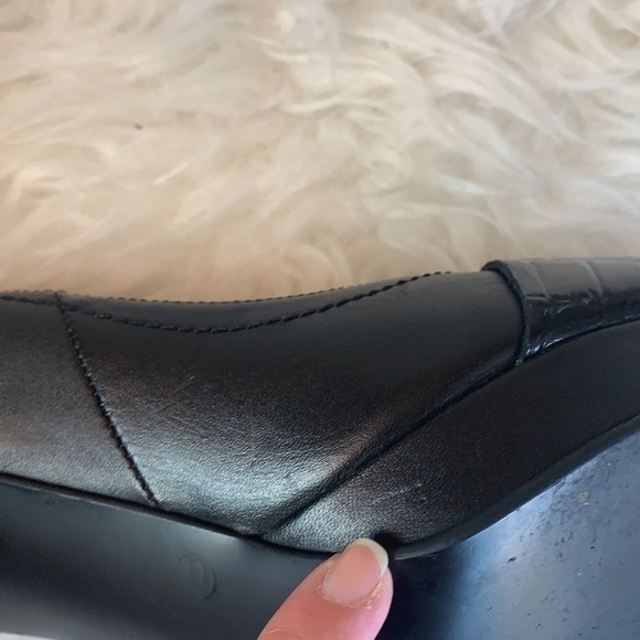 WHITE Buffalo Black Faux Leather Women’s Peep Toe Shoes - Picture 13 of 15